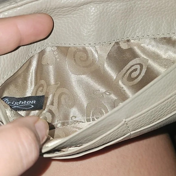 Brighton Nolita Wallet - Picture 6 of 7